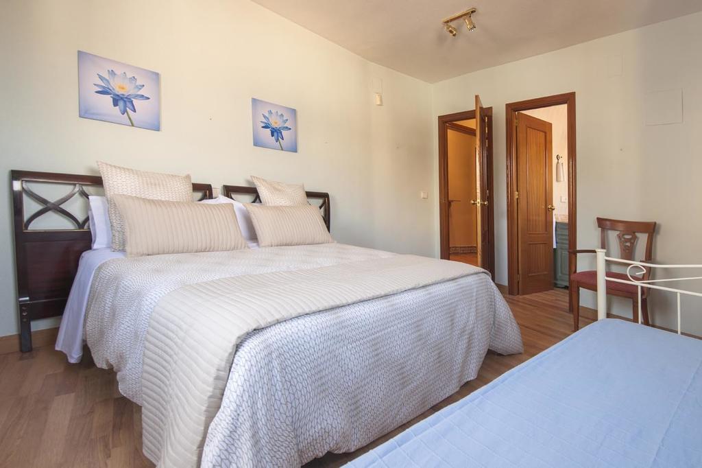 Apartamento Atico-Terraza Imperial Toledo Habitación foto