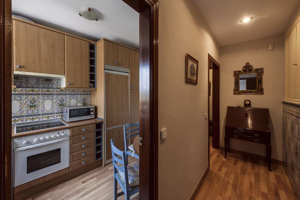 Apartamento Atico-Terraza Imperial Toledo Habitación foto